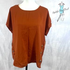 Isela burnt orange with button sides top size XL